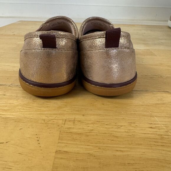 Livie & Luca Ridge ECO Rose Pink Metallic Slip On Sneaker Shoes Nice Size 2 EUC - Picture 6 of 9